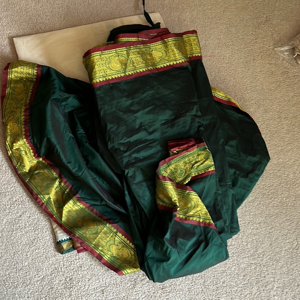 Semi silk Readymade Nine Yards Sari